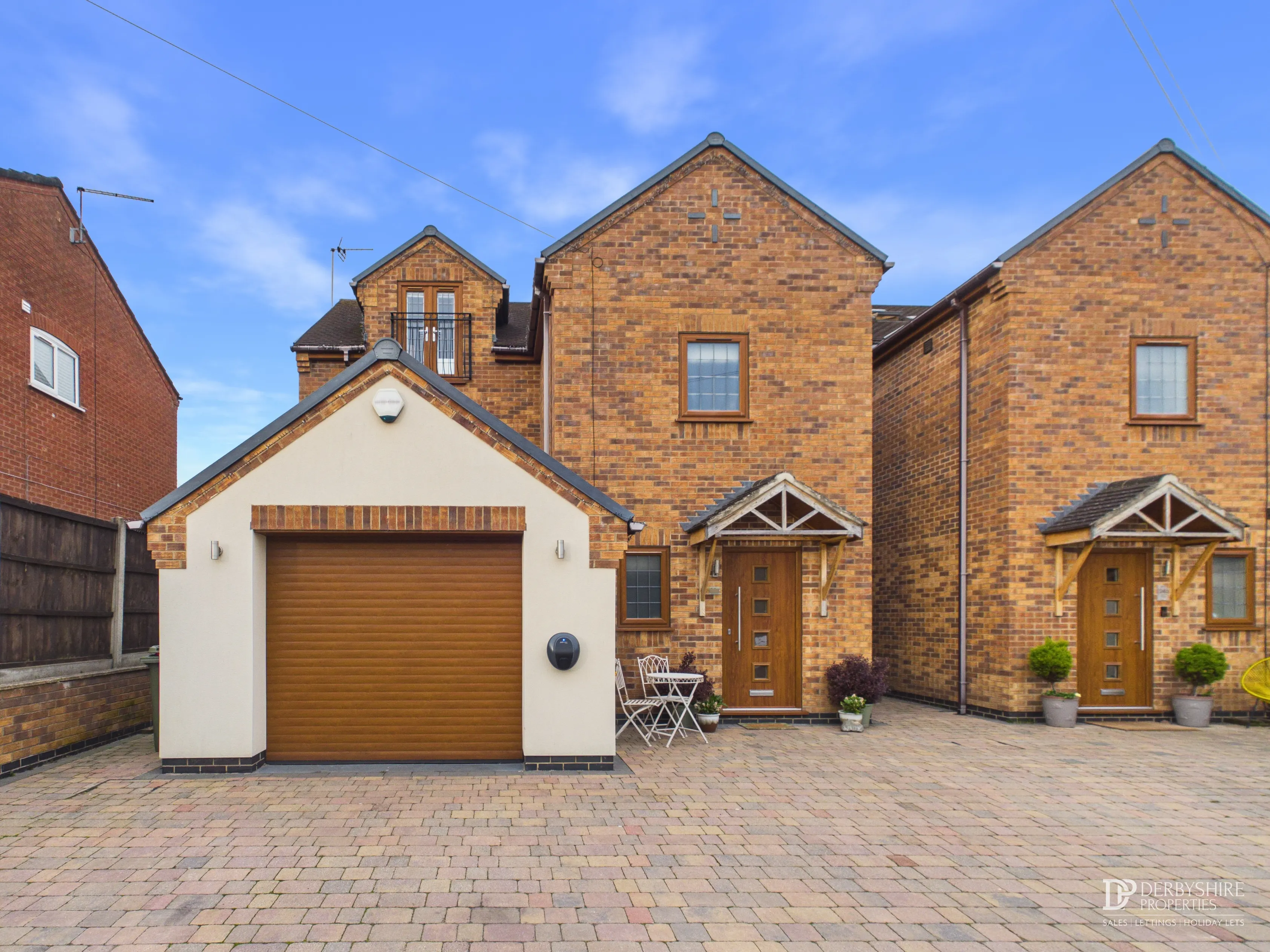 Laund Avenue